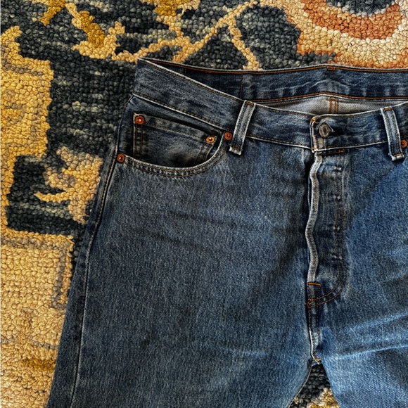 Levi’s 501 Jeans - Picture 3 of 11